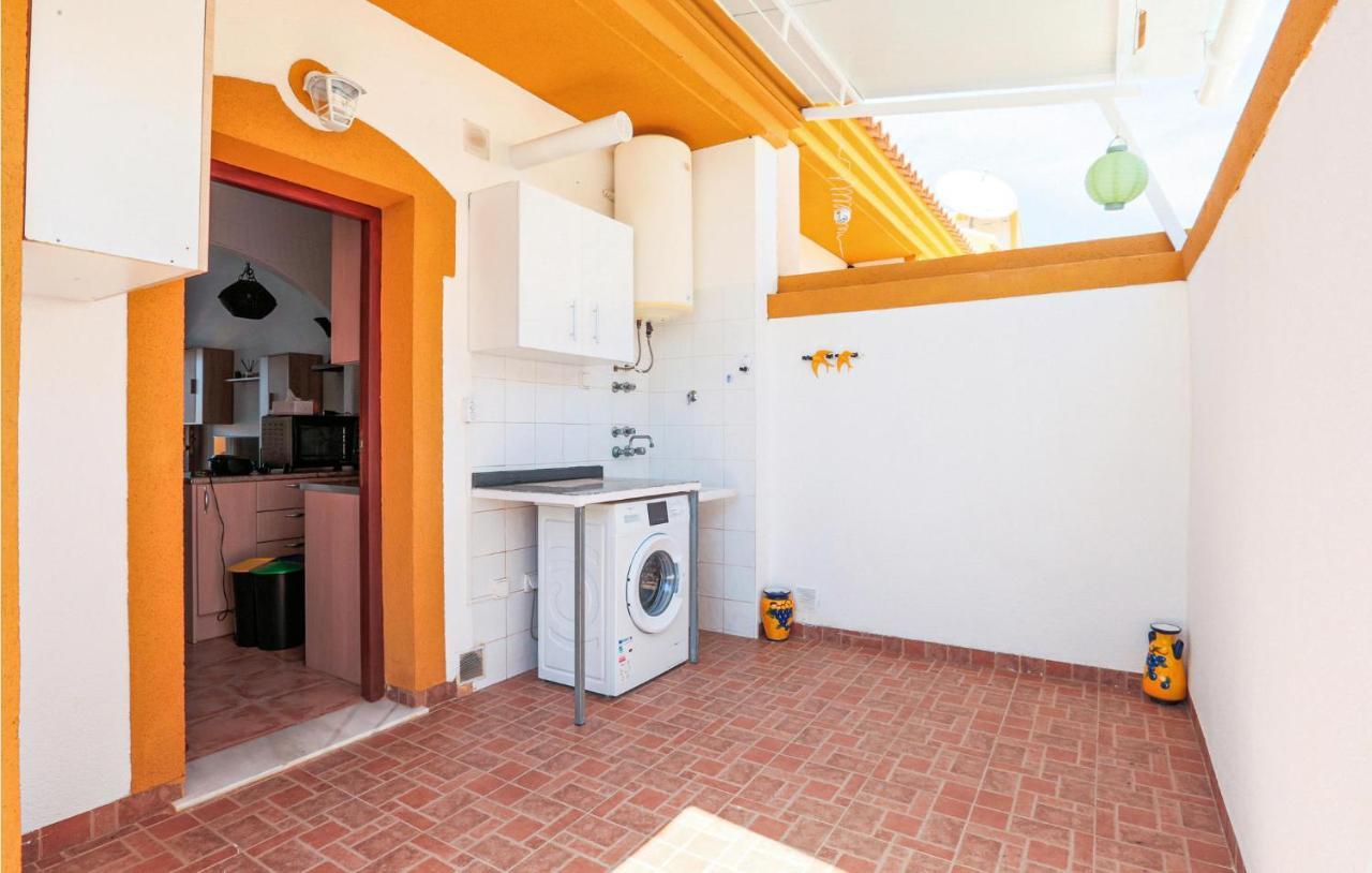 Hébergement de vacances 2 Bedroom Lovely In *