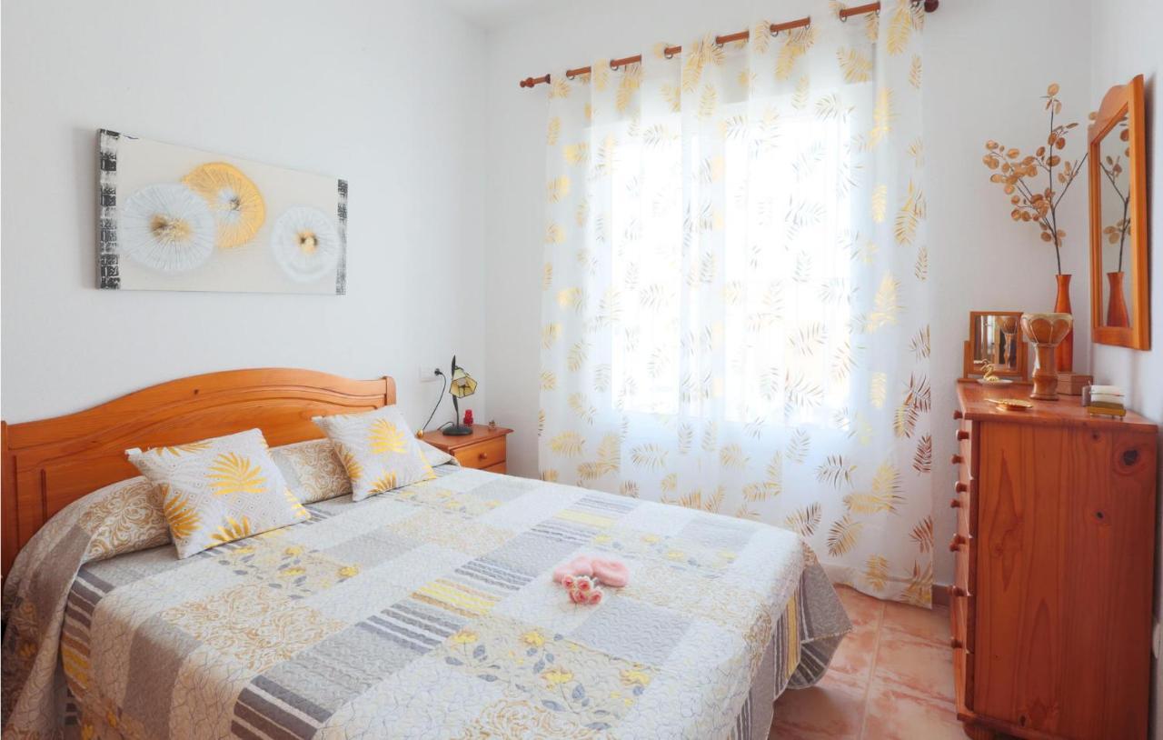 Hébergement de vacances 2 Bedroom Lovely In *