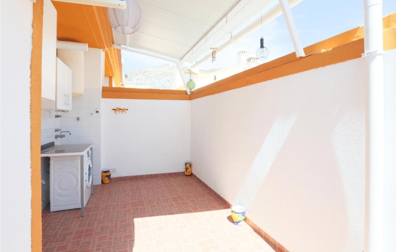 Casa vacanze 2 Bedroom Lovely In *